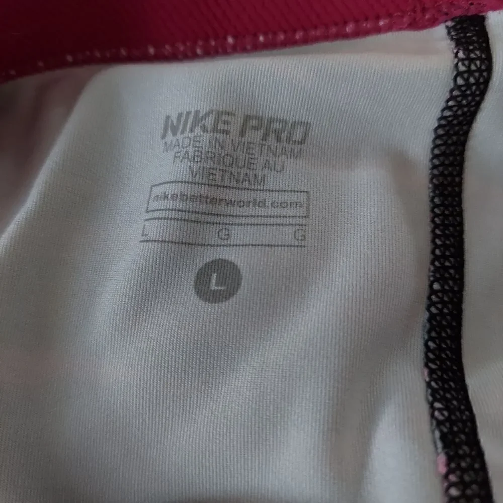 Nike Pro youth capris size L waist 27 inseam 20